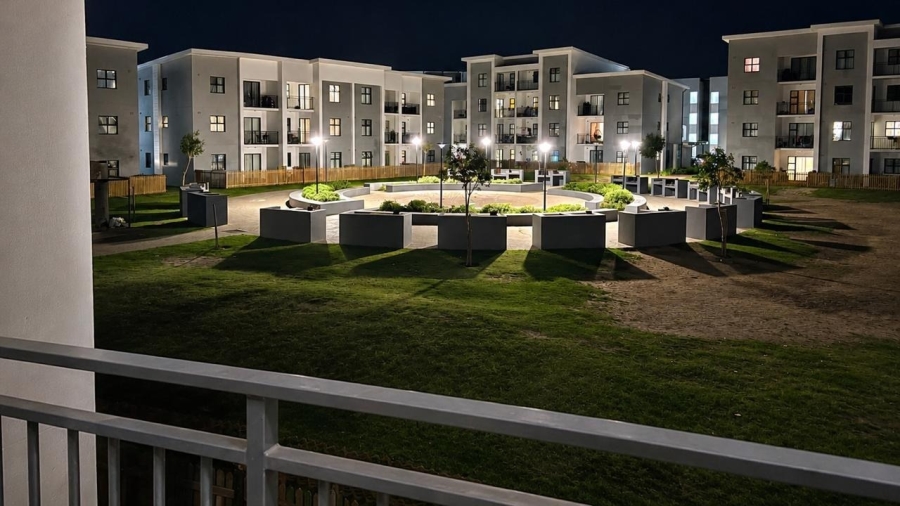 2 Bedroom Property for Sale in Parklands East Western Cape